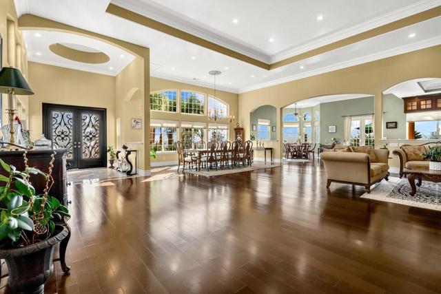 3903 Aborn Road, San Jose CA: https://media.crmls.org/mediaz/8fa3258f-f87f-4e8b-81fe-06469bebdbea.jpg