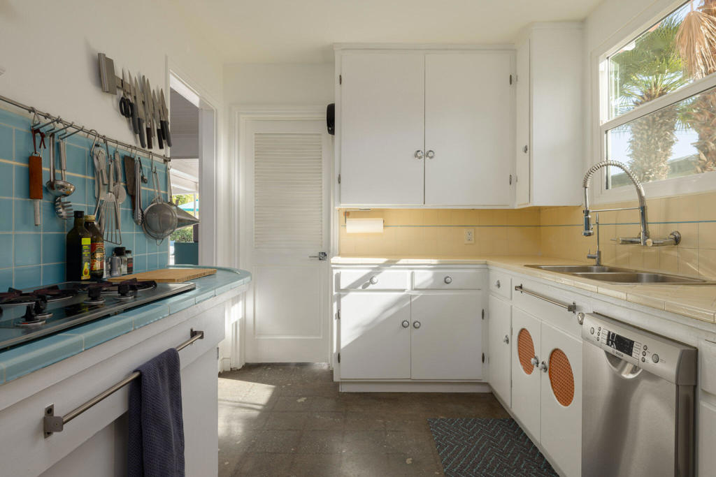 MLS #219139667PS image #9