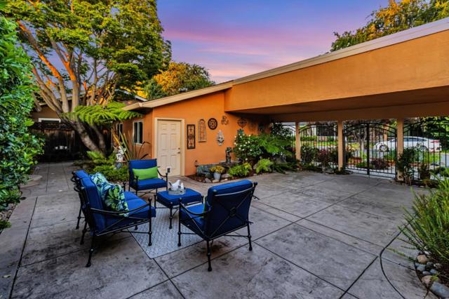 1111 Arnott Way, Campbell CA: https://media.crmls.org/mediaz/8fa45430-682c-4275-a910-72c85eacfe54.jpg