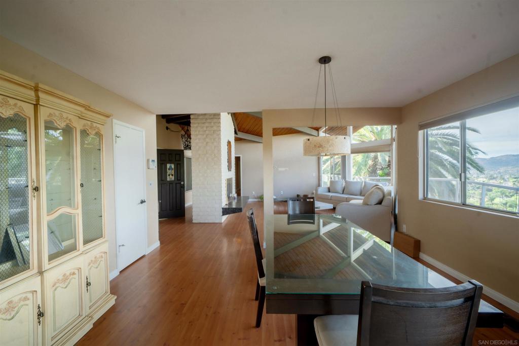 Escondido - photo 10