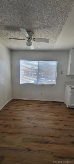 1219 Linalda Dr, El Cajon CA: https://media.crmls.org/mediaz/8fa713cf-3859-4406-8614-e14451d2113d.jpg