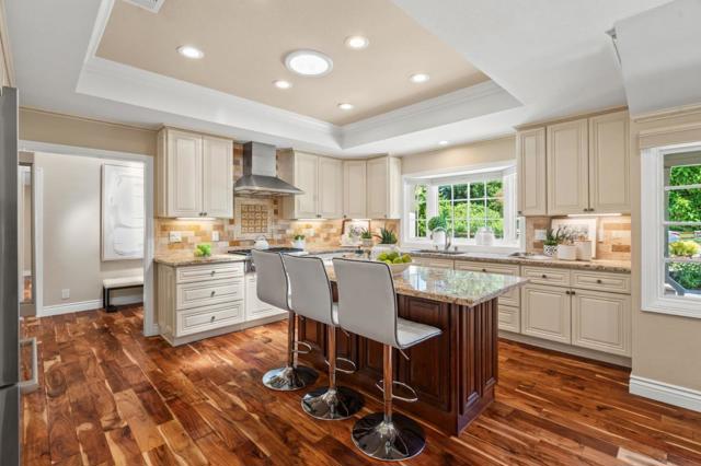 14811 Vickery Avenue, Saratoga CA: https://media.crmls.org/mediaz/8fa72420-3ca6-4e14-a3c4-d089b1093ba4.jpg