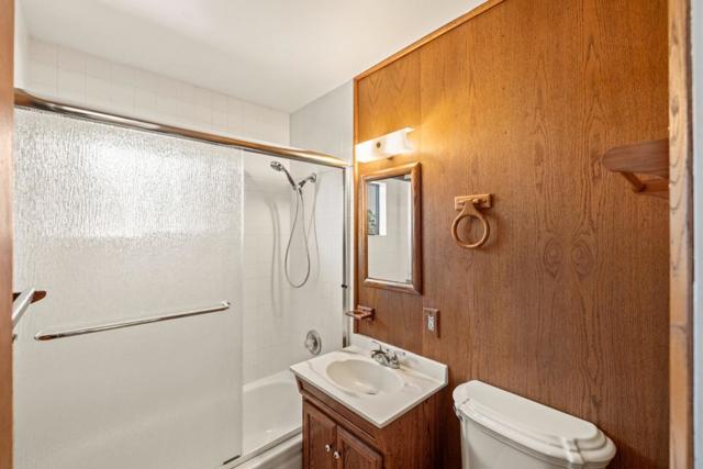 2050 Baldwin Court, Seaside CA: https://media.crmls.org/mediaz/8fa7250d-6dbb-4bf8-aff9-41f179a082fd.jpg