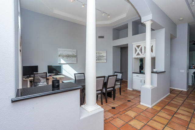 78970 Del Monte Court, La Quinta CA: https://media.crmls.org/mediaz/8fa73eec-c378-4327-aec3-50b23f4960f4.jpg