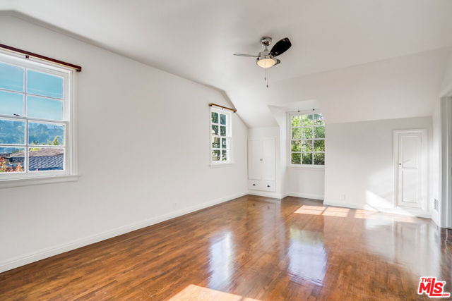 3246 Benda Street, Los Angeles CA: https://media.crmls.org/mediaz/8fa791d8-e389-45bf-b58d-615d32acb7b4.jpg