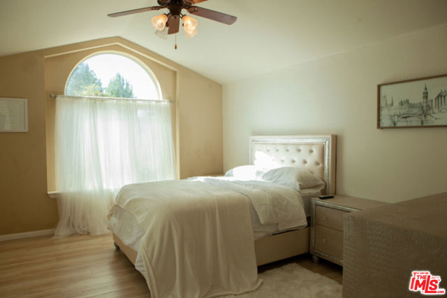 100 PAWNEE Lane photo 9