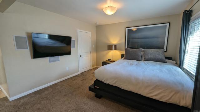 Detail Gallery Image 19 of 33 For 1475 Thomas Ave, San Diego,  CA 92109 - 2 Beds | 2 Baths