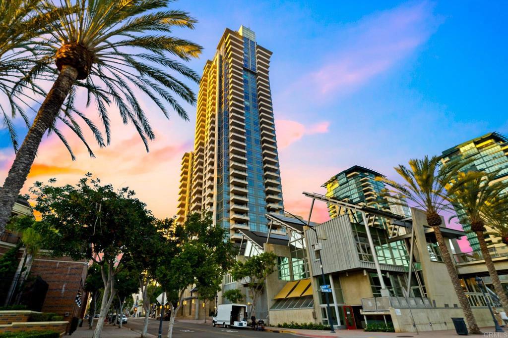 510 First Ave #402