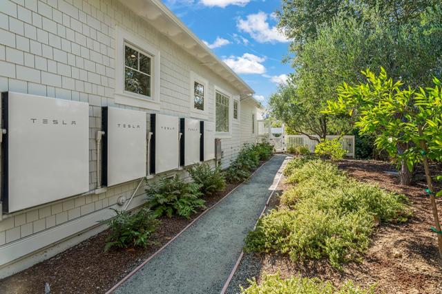 14966 Sobey Road, Saratoga CA: https://media.crmls.org/mediaz/8faa0eb3-69eb-416a-87e5-c55ea18ad34d.jpg