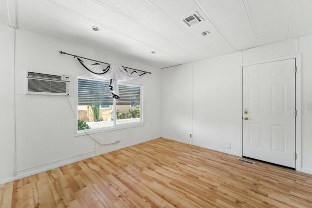 3637 Snell Avenue, San Jose CA: https://media.crmls.org/mediaz/8fabb44d-226d-4b5e-8e51-7ea67ba95654.jpg