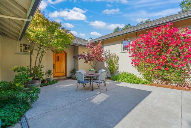 1175 Eagle Hill Road, Royal Oaks CA: https://media.crmls.org/mediaz/8fac8e86-2090-42c6-aa91-49a05dec1065.jpg