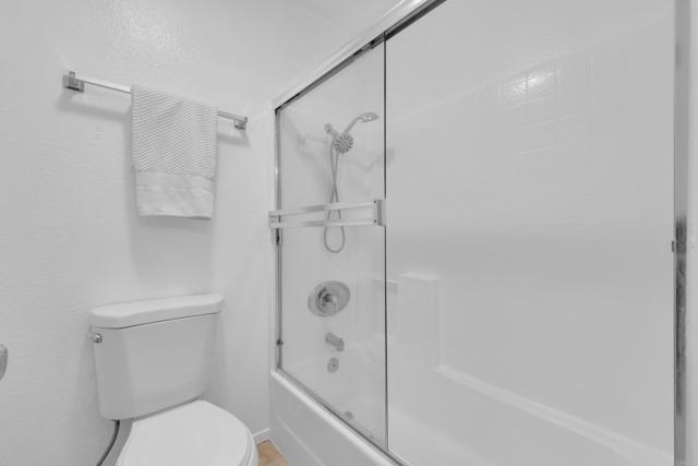 4040 Porte La Paz, San Diego CA: https://media.crmls.org/mediaz/8facad55-0c8f-45e9-b328-c721d1de654a.jpg