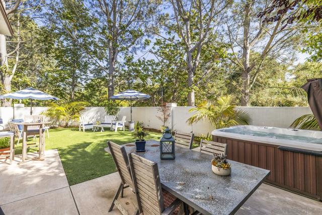 11225 Corte Isabelino, San Diego CA: https://media.crmls.org/mediaz/8fad210d-8e2e-4f84-a37a-8d68ef8ceafc.jpg