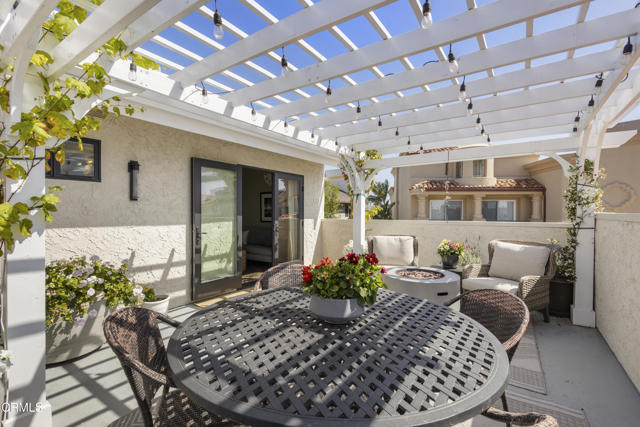 Detail Gallery Image 33 of 56 For 2350 Greencastle Ln, Oxnard,  CA 93035 - 4 Beds | 3 Baths