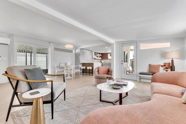 69 Nile Street, Palm Springs CA: https://media.crmls.org/mediaz/8fae4f8c-758e-4595-bf8b-7420d39b974f.jpg