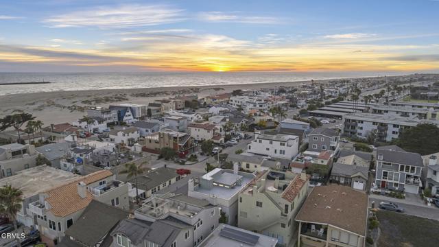 Detail Gallery Image 4 of 48 For 124 San Clemente Ave, Oxnard,  CA 93035 - 3 Beds | 3 Baths