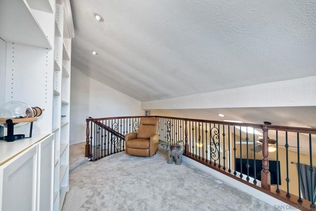 17521 Hada Dr, San Diego CA: https://media.crmls.org/mediaz/8fb069c3-17d8-4536-9935-a68b9890bb5f.jpg