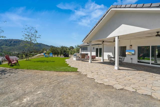 Detail Gallery Image 38 of 55 For 15663 Mathew Rd, Valley Center,  CA 92082 - 4 Beds | 3 Baths