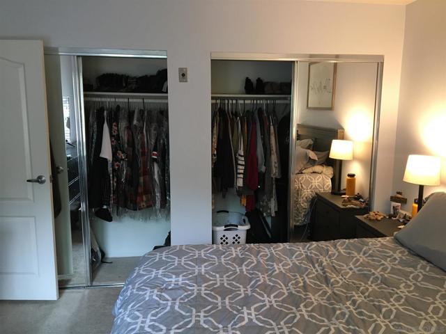 12007 Alta Carmel Ct, San Diego CA: https://media.crmls.org/mediaz/8fb1440a-5e74-4b01-bed3-d0438394a009.jpg