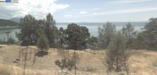 3062 Atholl Rd, Lucerne CA: https://media.crmls.org/mediaz/8fb241b2-dc56-4c3d-afec-cfefddc5e2a3.jpg