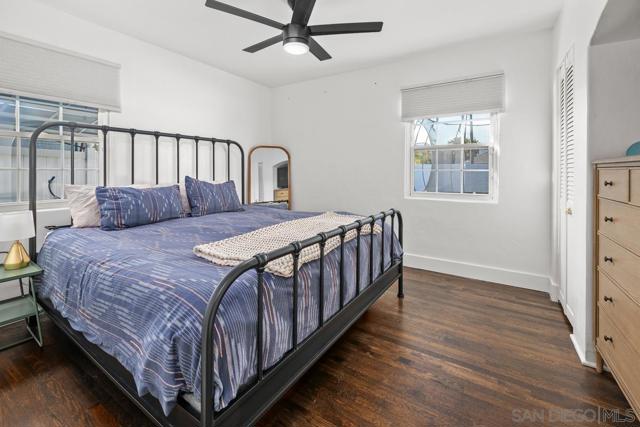 800 3rd St, Coronado CA: https://media.crmls.org/mediaz/8fb31b2b-31f1-469d-a929-207c3c7a9276.jpg
