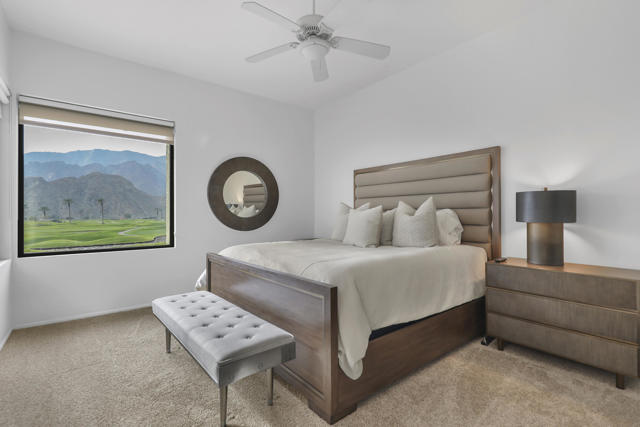 50181 Calle Maria, La Quinta CA: https://media.crmls.org/mediaz/8fb34731-b145-4f53-91d4-921086fe0ad1.jpg