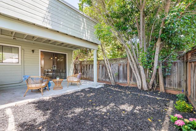 457 Sierra Vista Avenue, Mountain View CA: https://media.crmls.org/mediaz/8fb475b8-5b71-4153-b49f-be194f53de48.jpg