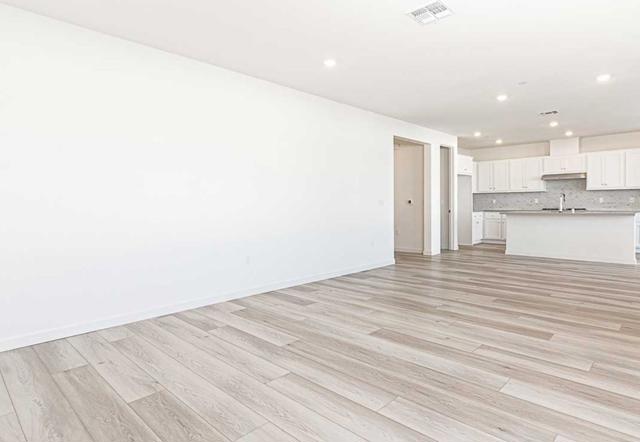 3060 Benitti Street, Lathrop CA: https://media.crmls.org/mediaz/8fb5dda6-fe86-425b-9a5e-8dc3bfb33e33.jpg