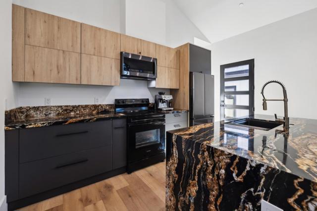 2018 Sand Hill Road, Menlo Park CA: https://media.crmls.org/mediaz/8fb6d5fe-c218-4c42-959d-ec22e2d41e06.jpg