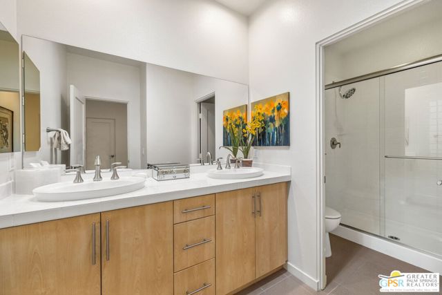 702 Axis Way, Palm Springs CA: https://media.crmls.org/mediaz/8fb71c28-a43e-4c93-87fe-de6e331c3caf.jpg