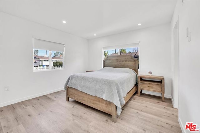 14642 Runnymede Street, Van Nuys CA: https://media.crmls.org/mediaz/8fb72100-734f-4ffa-9bdb-116843763d95.jpg