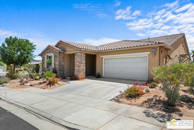 3764 Serenity Trail, Palm Springs CA: https://media.crmls.org/mediaz/8fb783e0-b384-4453-a920-6f93d8603e7c.jpg
