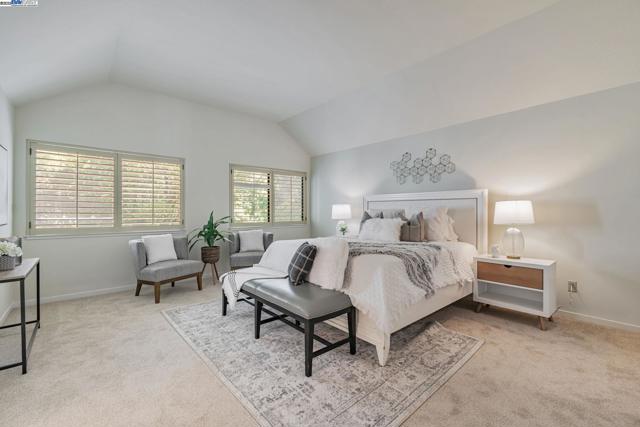 2394 Ironwood Pl, Alamo CA: https://media.crmls.org/mediaz/8fb79f84-e50a-4c71-897c-d8b5263cb237.jpg
