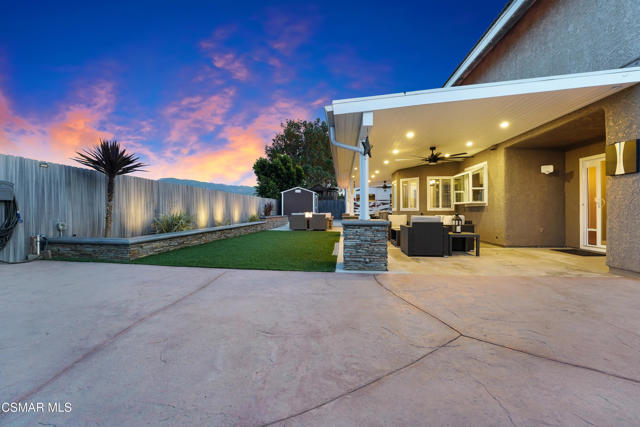 610 Nicole Drive, Newbury Park CA: https://media.crmls.org/mediaz/8fb86862-5c8b-4d90-b750-cd1636803189.jpg