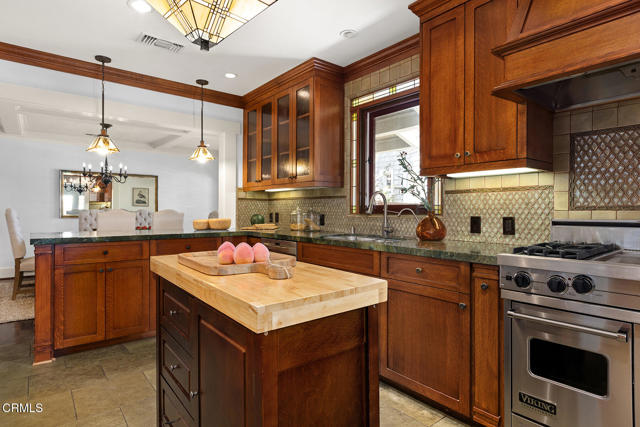 Detail Gallery Image 15 of 32 For 1122 Stratford Ave, South Pasadena,  CA 91030 - 3 Beds | 2/1 Baths