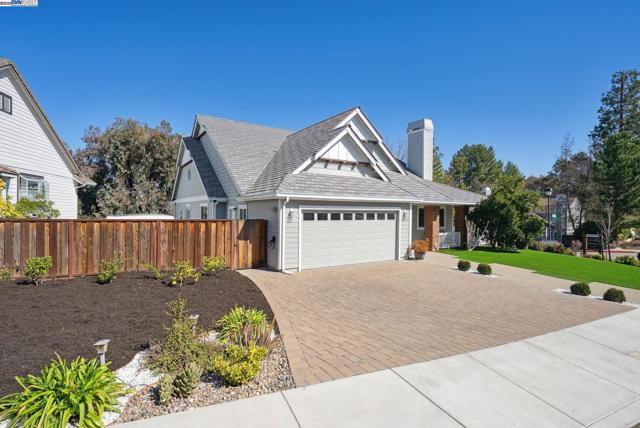 Image 2 of 60 For 4919 Monaco Dr