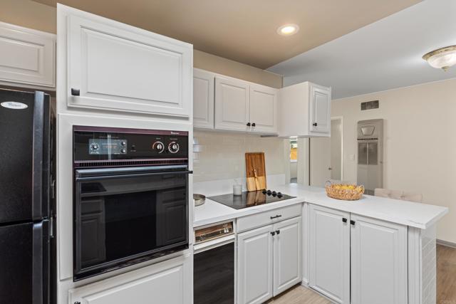 Detail Gallery Image 20 of 50 For 2614 Pheasant Dr, San Diego,  CA 92123 - 3 Beds | 2 Baths