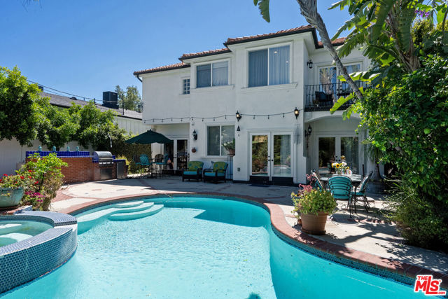 4544 Tobias Avenue, Sherman Oaks CA: https://media.crmls.org/mediaz/8fbc0255-7c2f-4671-bf51-ed8924967700.jpg