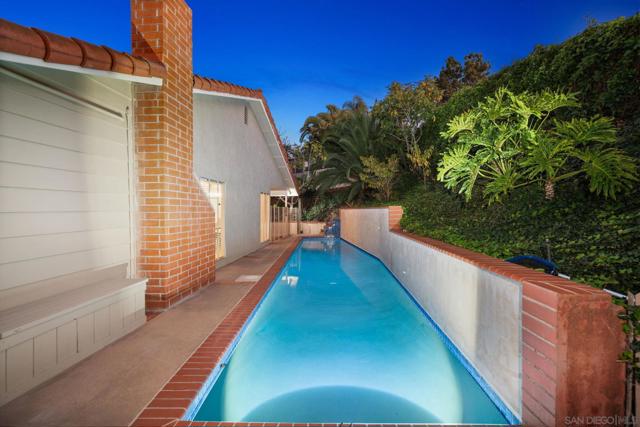 6221 BRYNWOOD COURT, San Diego CA: https://media.crmls.org/mediaz/8fbc7270-7539-4c99-9b69-e7832a39fb8b.jpg