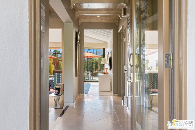 Image 14 of 57 For 311 Via Sol  