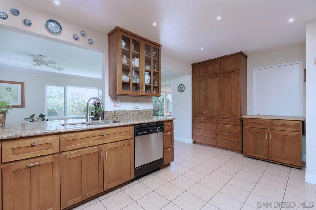 8Fbd6F5C Cb68 4461 9236 Ed0Cccb93B6A 1264 Calle Candelero, Chula Vista, Ca 91910 &Lt;Span Style='BackgroundColor:transparent;Padding:0Px;'&Gt; &Lt;Small&Gt; &Lt;I&Gt; &Lt;/I&Gt; &Lt;/Small&Gt;&Lt;/Span&Gt;