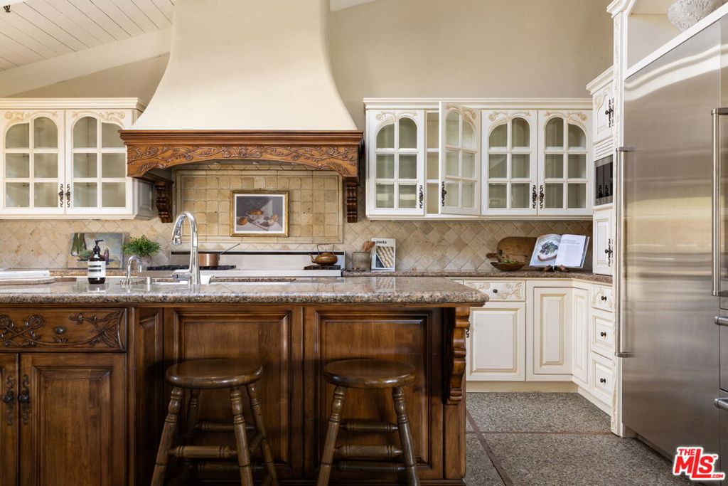 MLS #26835707 image #24