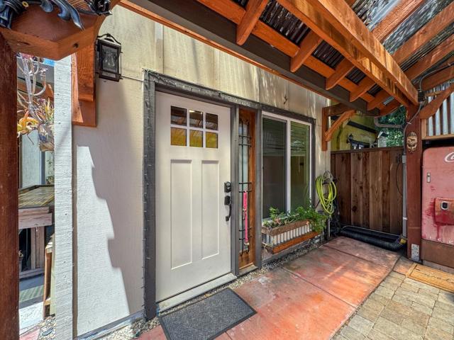 1444 Mckendrie Street, San Jose CA: https://media.crmls.org/mediaz/8fbf7426-fa25-4163-ad73-e6d62fe12afc.jpg