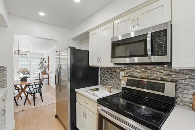 118 Salice Way, Campbell CA: https://media.crmls.org/mediaz/8fbf87cb-bf84-4d8c-984b-ea4489c71f29.jpg