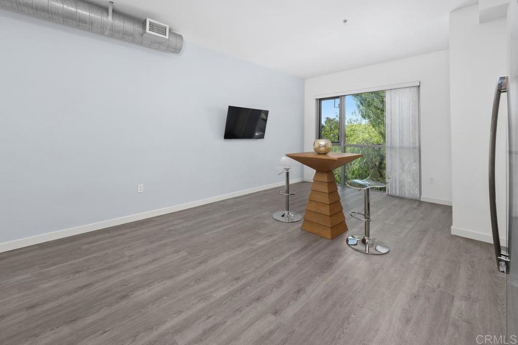 889 Date Street - photo 15