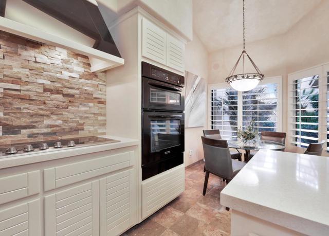 55417 Firestone, La Quinta CA: https://media.crmls.org/mediaz/8fc1b1a0-9d05-4048-a555-7c6bdb2d9660.jpg