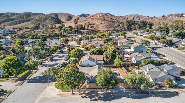 400 Dayloma Avenue, Ventura CA: https://media.crmls.org/mediaz/8fc306ba-3485-4f5d-a3cc-bd591984a764.jpg