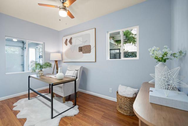 17 Spinnaker Place, Redwood City CA: https://media.crmls.org/mediaz/8fc430c6-e7ce-4f91-9e6f-4e06f0496e30.jpg