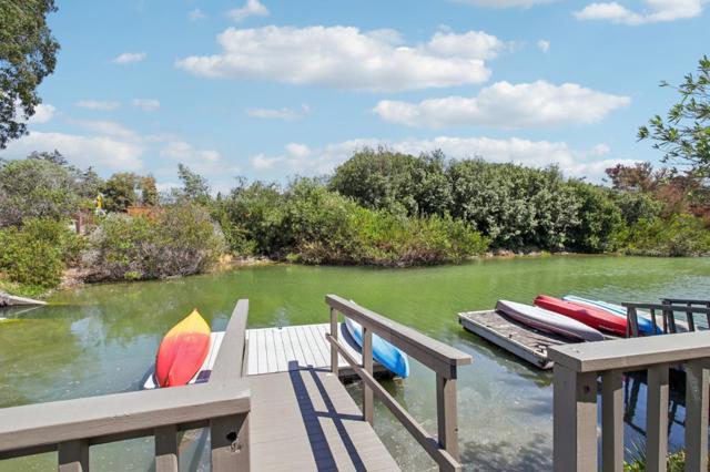 1 Spinnaker Place, Redwood City CA: https://media.crmls.org/mediaz/8fc5f343-adad-432a-abdc-26ff9b77d44c.jpg