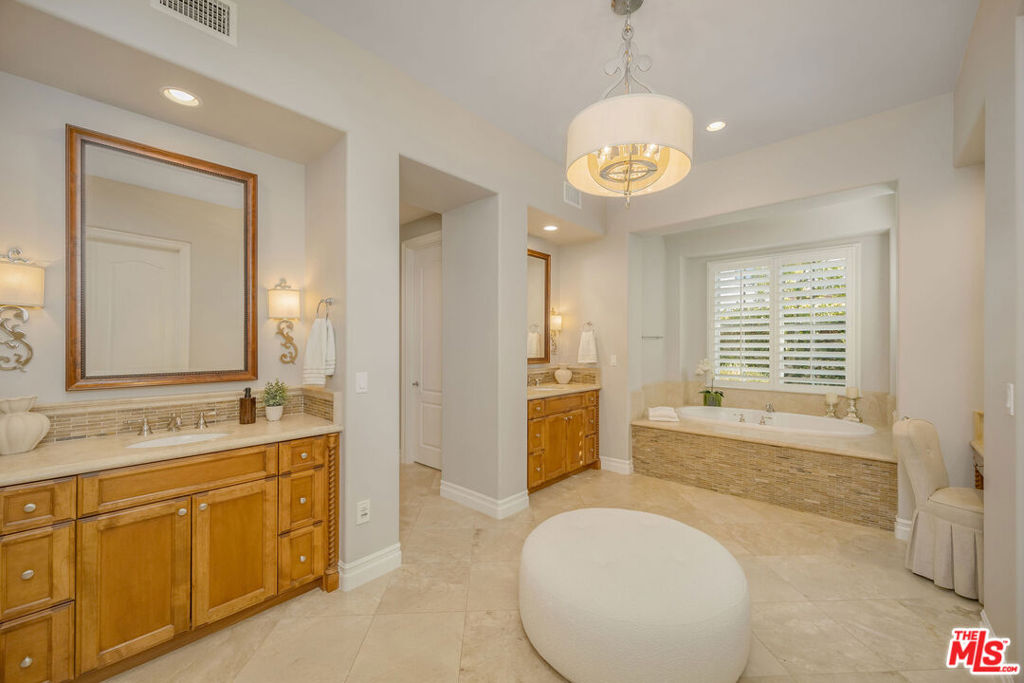 MLS #26859719 image #40